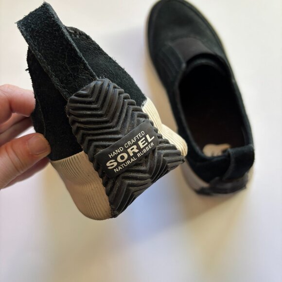 Sorel Women's Out N About Plus Slip-On Size 6 with box - Picture 3 of 9